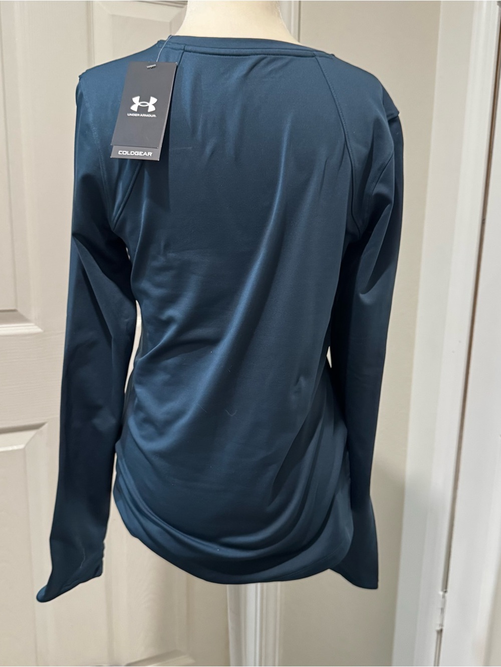 Under Armour Women's Long Sleeve Performance Tee - Navy Blue - Picture 6 of 9